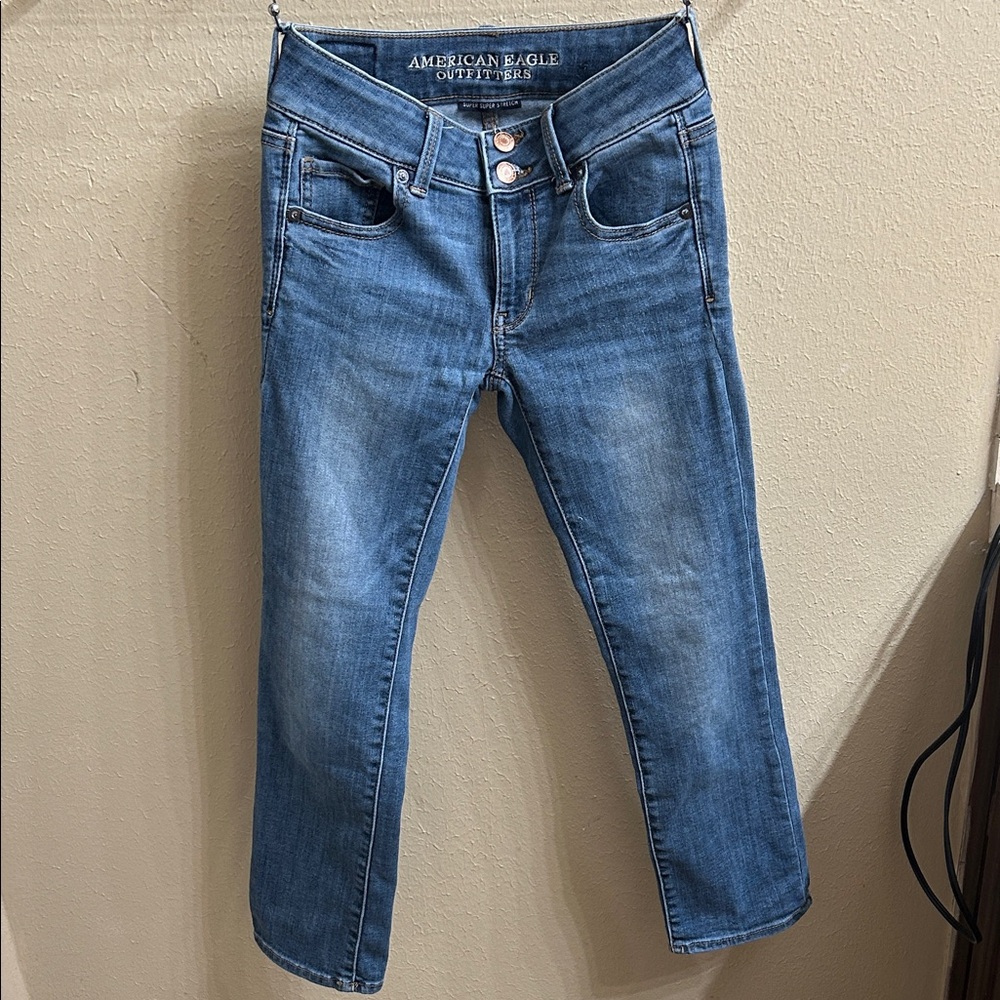American Eagle Outfitters Women's Blue Cropped Jeans